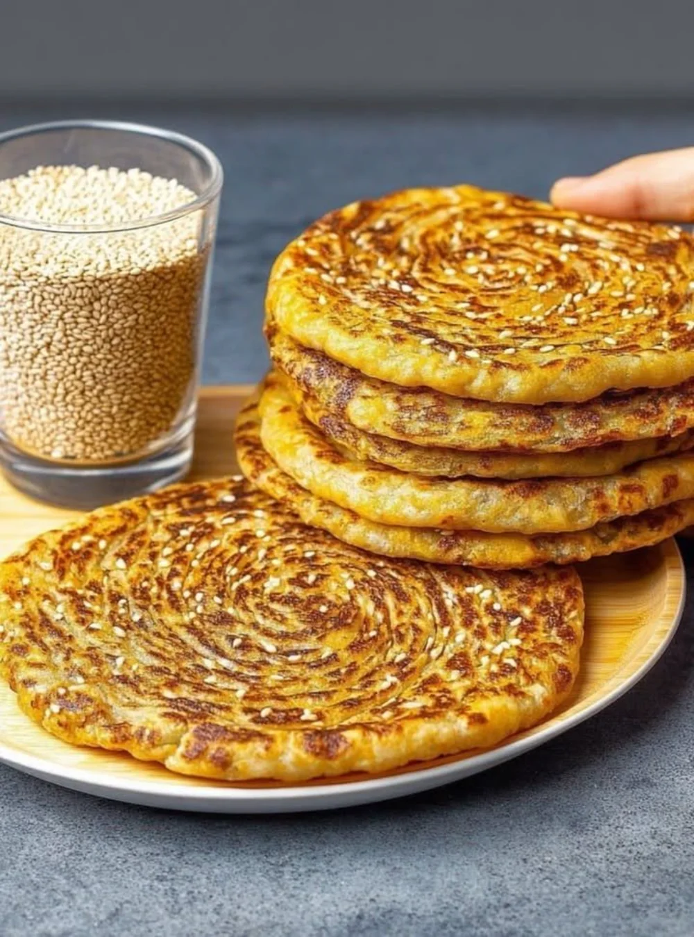 Proteinreiches Brot als gesunder Snack oder Frühstück ohne Mehl