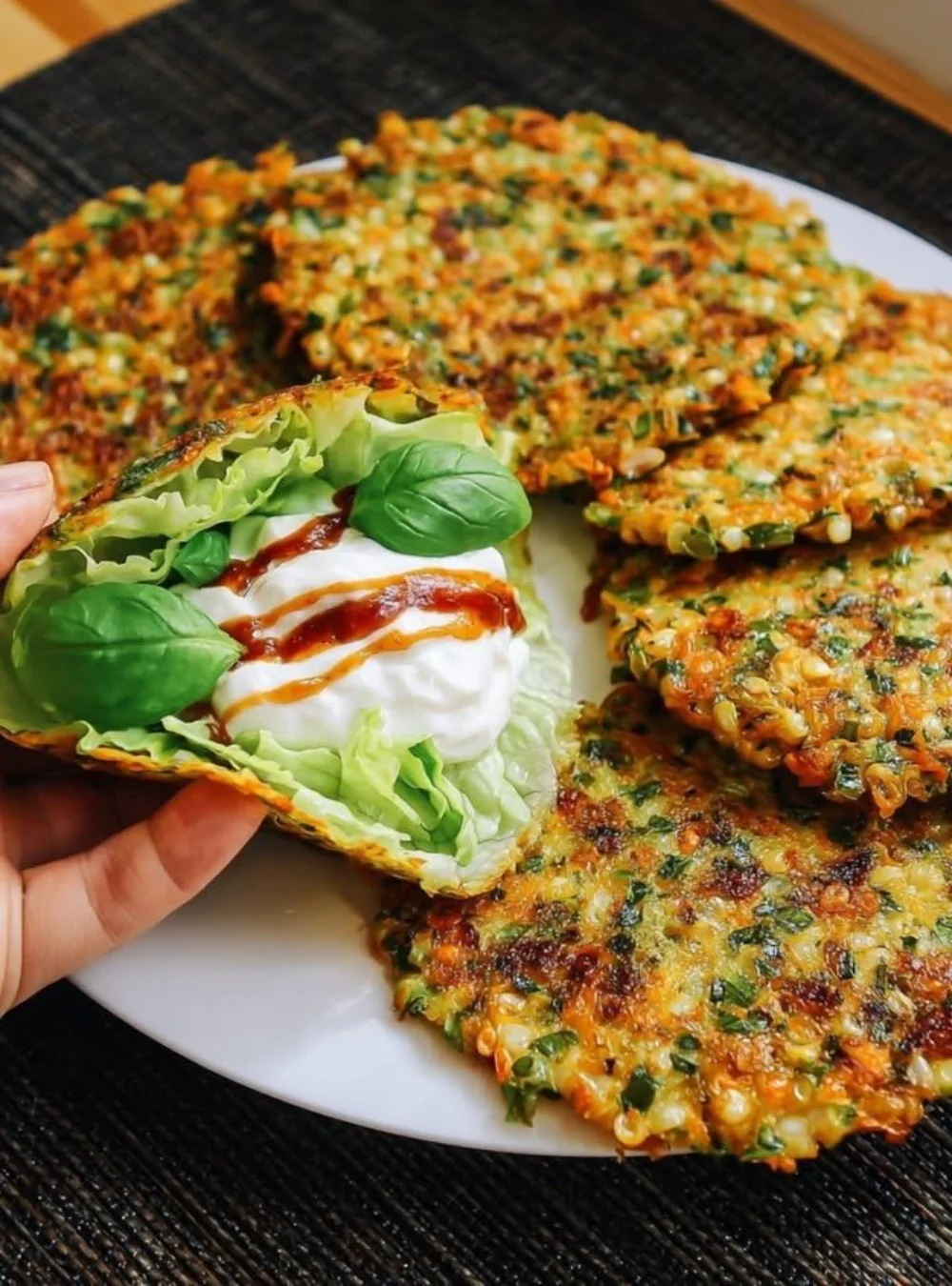 Zucchini-Karottenauflauf, gesundes und schmackhaftes Gemüsegericht für die Familie