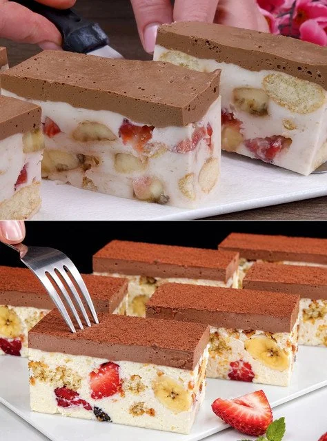 Schnelles, cremiges Dessert mit fruchtigem Geschmack auf einem Teller